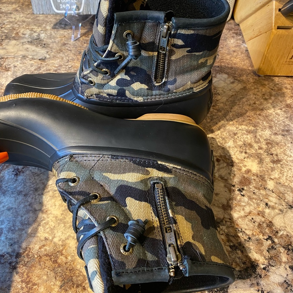 Camo sperry duck boots